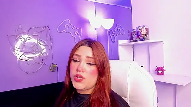 Camiila Osorio online show from February 21, 9:38 pm