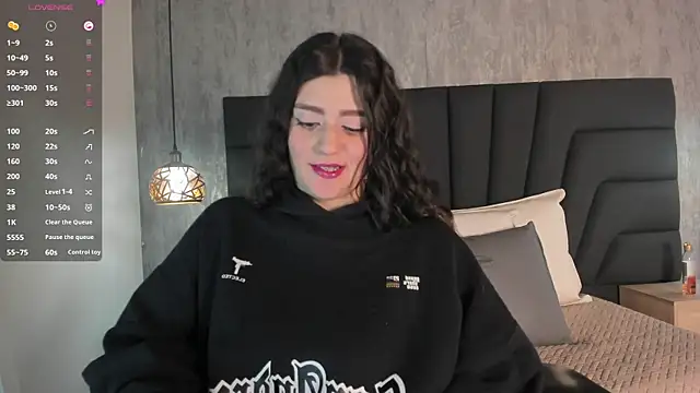 SARA STONE17 online show from February 17, 2:48 pm