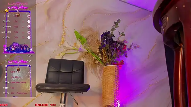 Karla-Ebony online show from September 13, 1:44 pm