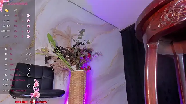 Karla-Ebony online show from October 12, 2:05 pm