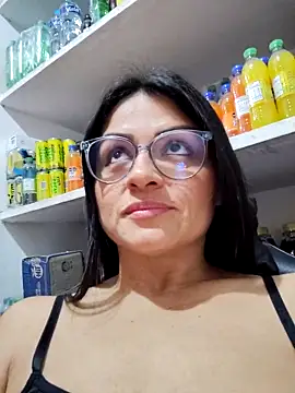 Linda Lars online show from February 11, 2:16 am