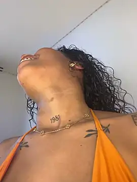 MarieLeon online show from May 27, 7:22 pm
