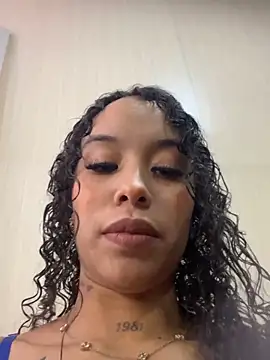 MarieLeon online show from June 3, 10:04 pm