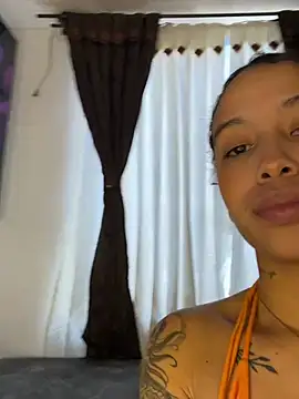 MarieLeon online show from June 23, 7:23 pm