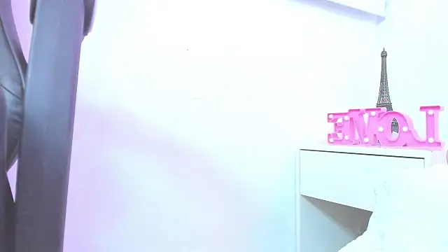 silvana  miller online show from February 5, 10:22 pm