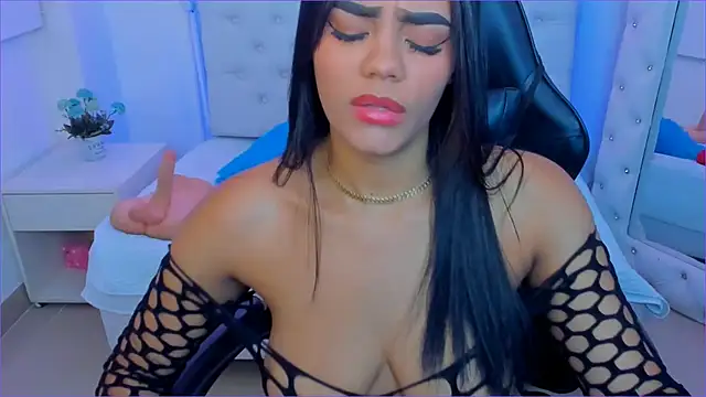 silvana  miller online show from March 15, 7:05 pm