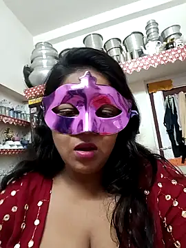 Snapshot of Ayesha-Baby chatting on January 1, 7:43 pm Ayesha-Baby online show from January 1, 7:43 pm