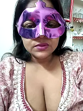 Snapshot of Ayesha-Baby chatting on January 12, 7:53 pm Ayesha-Baby online show from January 12, 7:53 pm