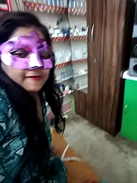 Snapshot of Ayesha-Baby chatting on January 19, 6:43 pm Ayesha-Baby online show from January 19, 6:43 pm