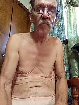 coolbrease10 online show from October 9, 8:29 pm