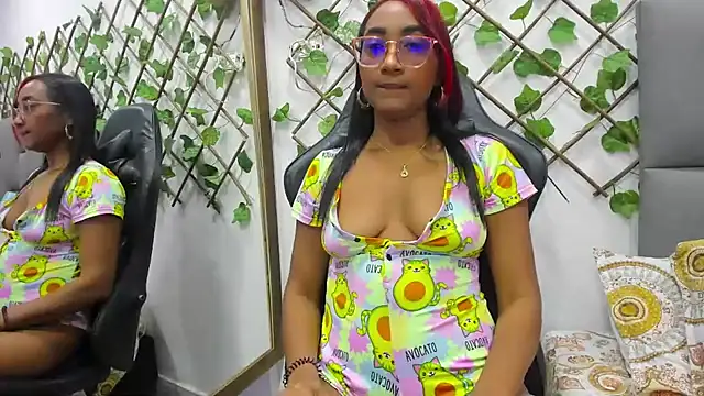 MurphyAngelina online show from February 6, 1:27 am