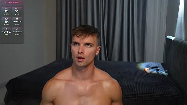 Nik Sharp online show from September 26, 3:49 pm