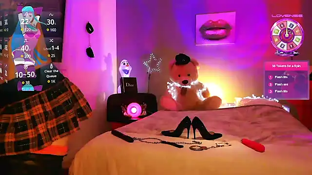 Stripgirl31 online show from March 21, 8:08 pm