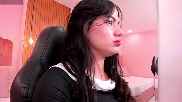 ariel jonees online show from February 26, 4:45 pm