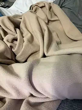 MobyDxck online show from December 3, 10:06 am