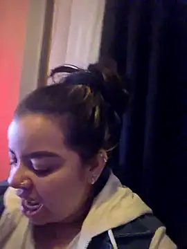 MiahJoness online show from October 12, 5:50 am