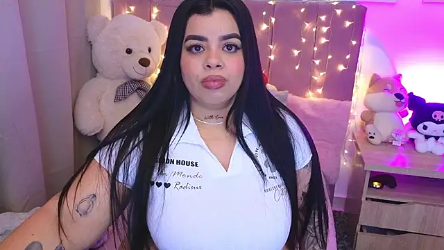 MiahJoness online show from February 18, 2:07 am