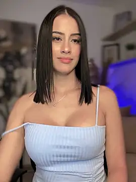 Snapshot of SarahhSmitth1 chatting on December 13, 1:04 am SarahhSmitth1 online show from December 13, 1:04 am