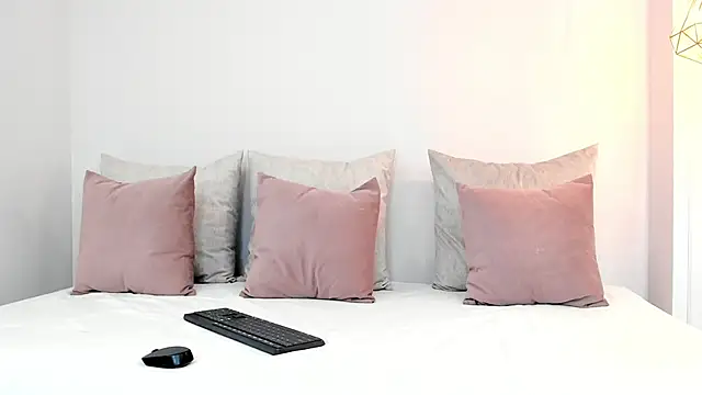 anny tayloor online show from January 15, 4:54 pm