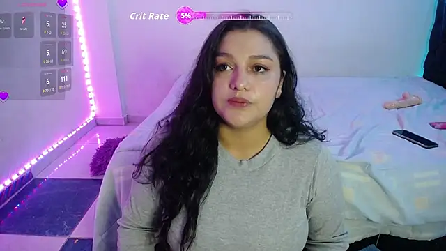 Snapshot of Laurenkenner_ chatting on February 19, 6:37 pm Laurenkenner online show from February 19, 6:37 pm