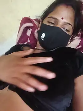 Snapshot of Cutkajal chatting on July 16, 11:44 pm Cutkajal online show from July 16, 11:44 pm