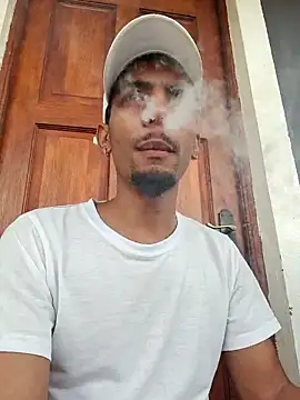 29YOURZ 28  online show from November 27, 11:45 am