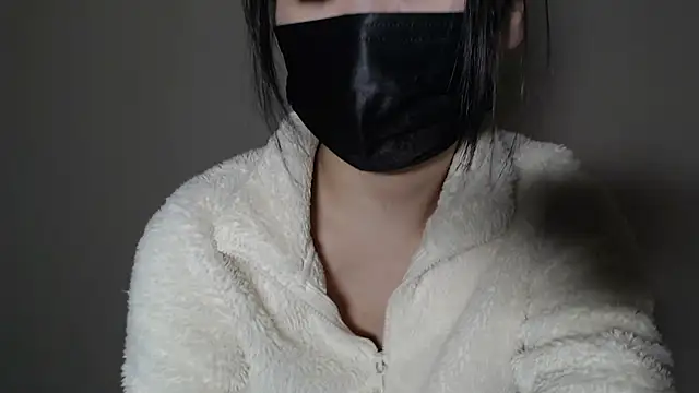 Hika-Channel online show from January 13, 8:36 pm