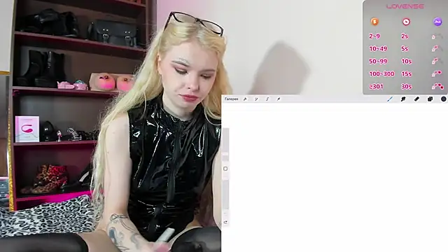 MisssLola online show from February 27, 2:21 pm