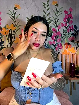 Snapshot of kiim_taaylor chatting on September 28, 12:54 pm kiim taaylor online show from September 28, 12:54 pm