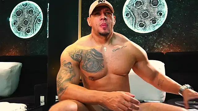 MassimoWalton2 online show from November 20, 10:48 am