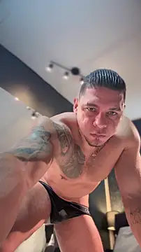 MassimoWalton2 online show from January 14, 2:12 pm