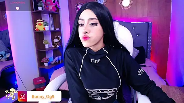 Bunny O online show from December 17, 10:32 pm