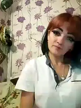 SweetLeila40 online show from December 25, 1:31 am