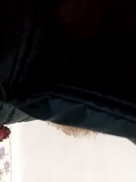 SweetLeila40 online show from January 1, 7:41 am