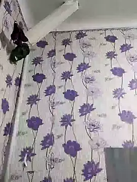 SweetLeila40 online show from February 8, 4:57 pm