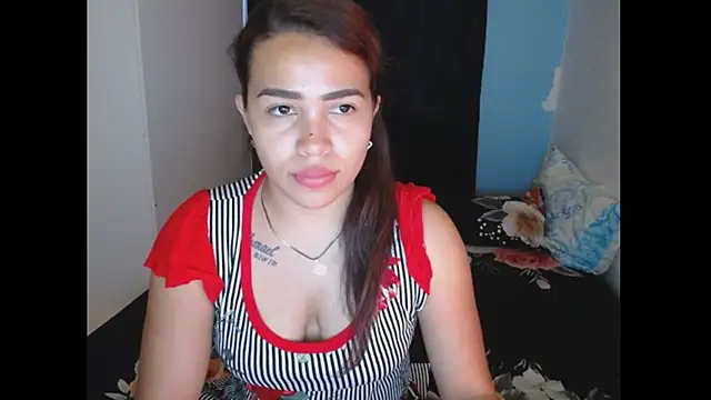 sexymoreniita online show from December 25, 10:37 pm