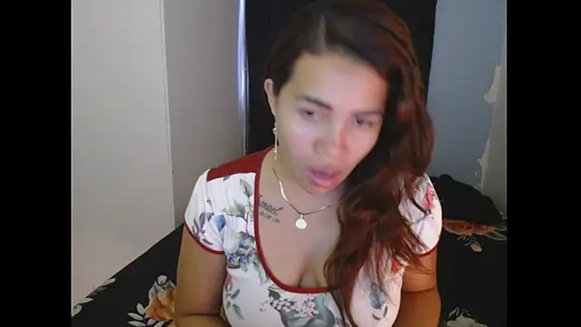 sexymoreniita online show from January 8, 10:16 pm