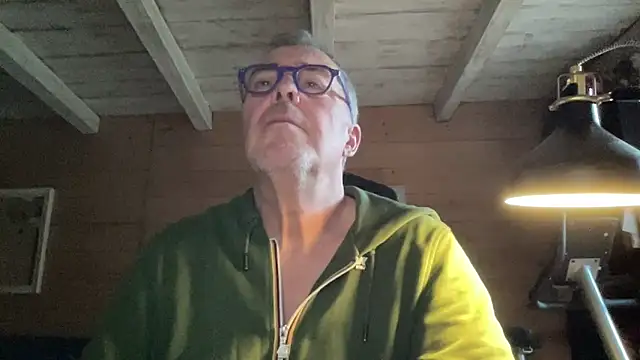 lelohop online show from February 9, 7:34 am