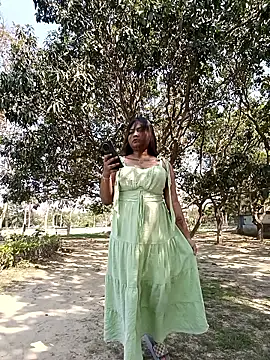 Hot Urvi online show from March 27, 8:26 am