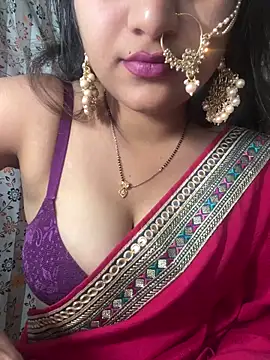 Snapshot of pikaindian chatting on February 13, 7:48 am pikaindian online show from February 13, 7:48 am