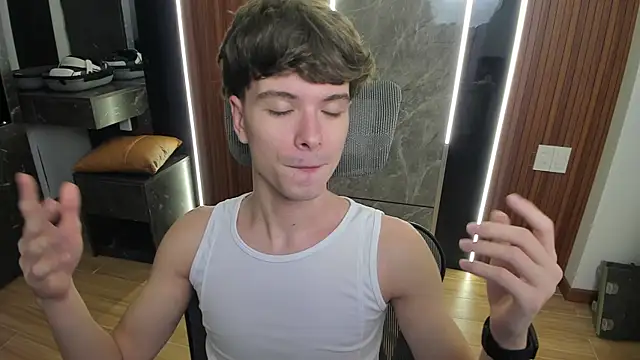 calvin love you online show from June 23, 5:11 pm
