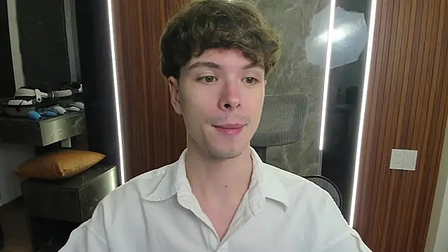 calvin love you online show from July 11, 3:04 pm