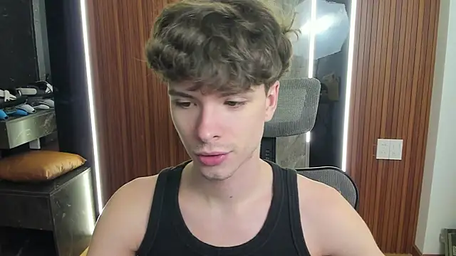 calvin love you online show from July 15, 3:17 pm