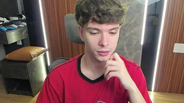 calvin love you online show from July 22, 3:26 pm