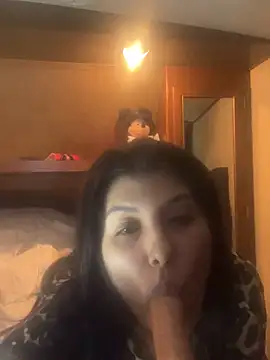 Snapshot of bellababbiii chatting on March 1, 3:10 am bellababbiii online show from March 1, 3:10 am
