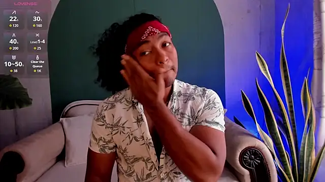 noah jones   online show from November 26, 4:52 pm