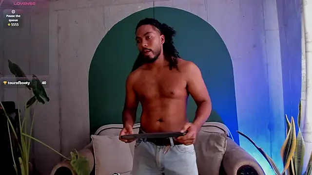 noah jones   online show from February 13, 4:36 pm