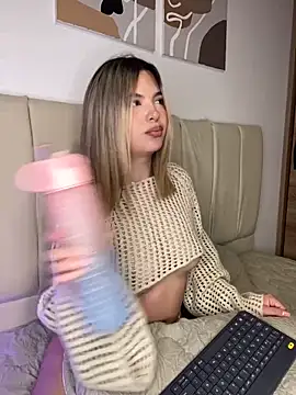 Odett  online show from February 3, 3:37 am