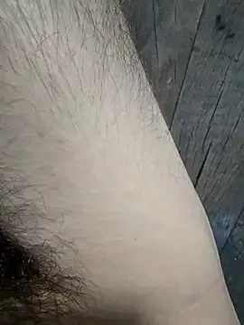 Snapshot of hungarian_dick chatting on November 23, 8:47 am hungarian dick online show from November 23, 8:47 am