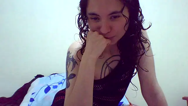 CELEna098rs707 online show from September 29, 11:20 pm